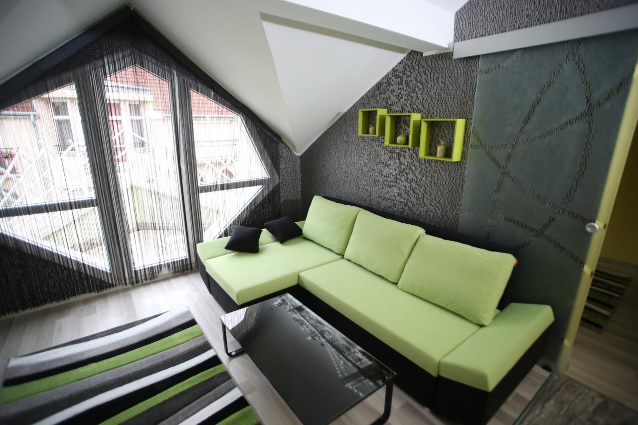 Centrum Lux 2 Apartmanok Kaposvár Exterior foto