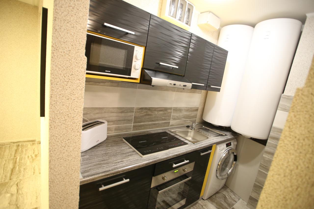 Centrum Lux 2 Apartmanok Kaposvár Exterior foto